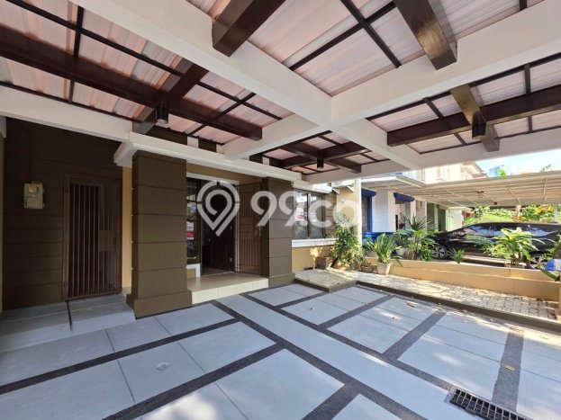 Jual Rumah Strategis Bagus Punya 3 KT di BSD Tangerang Selatan - Jual Rumah Strategis Bagus Punya 3 KT di BSD Tangerang Selatan -