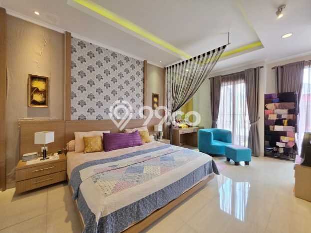 Hunian Eksklusif Dijual LT 154m2 di BSD, Tangerang Selatan Hunian Eksklusif Dijual LT 154m2 di BSD, Tangerang Selatan