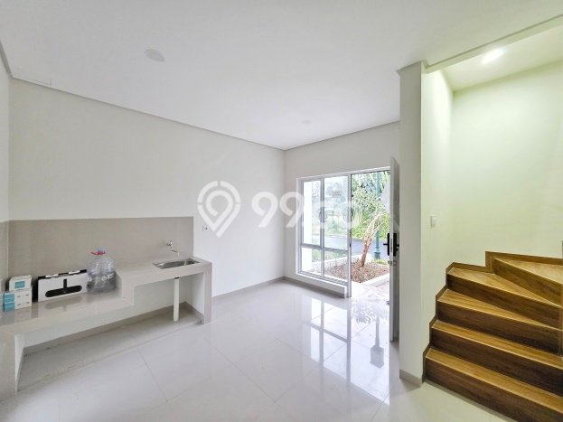 Jual Rumah Bagus Siap Huni LB 57m2 di Setu, Tangerang Selatan Jual Rumah Bagus Siap Huni LB 57m2 di Setu, Tangerang Selatan