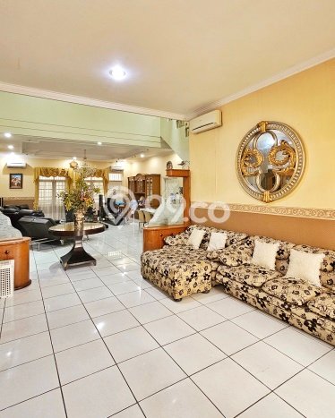 For Sale! Premium House LT 385m2 Desain Elegan di Cipete For Sale! Premium House LT 385m2 Desain Elegan di Cipete