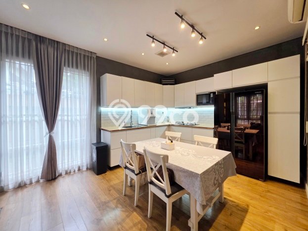 Hot Offer Hunian Mewah Ideal dan Luas di BSD, Tangerang Selatan Hot Offer Hunian Mewah Ideal dan Luas di BSD, Tangerang Selatan