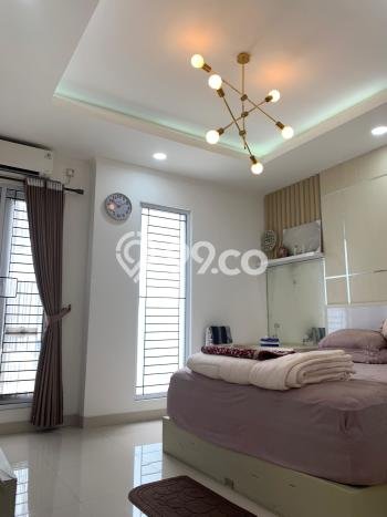 Siap Huni Hunian Elit 4 Kamar di BSD Dekat ke Mana Saja Siap Huni Hunian Elit 4 Kamar di BSD Dekat ke Mana Saja