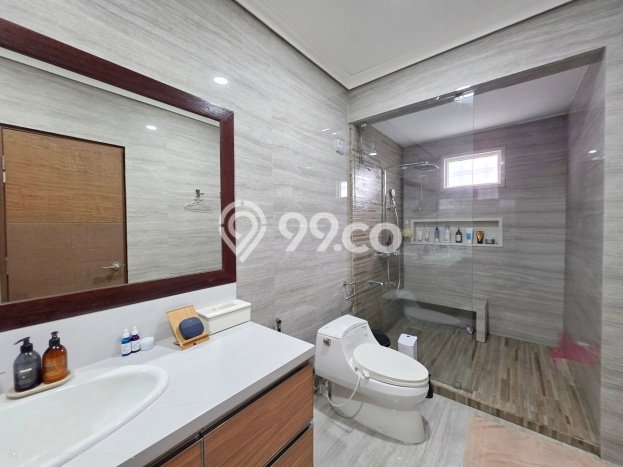 Best Deal Hunian Mewah Ideal dan Luas di BSD, Tangerang Selatan Best Deal Hunian Mewah Ideal dan Luas di BSD, Tangerang Selatan