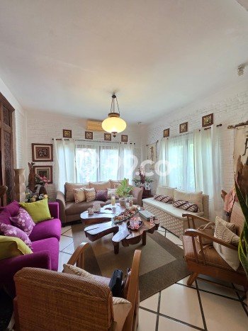 Siap Huni Rumah Mewah 4 Kamar di Pondok Aren Dekat ke Mana Saja Siap Huni Rumah Mewah 4 Kamar di Pondok Aren Dekat ke Mana Saja