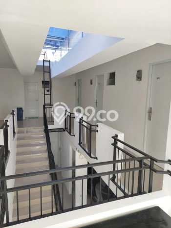 Rumah Kost Dijual di Mampang Prapatan, Jakarta Selatan dengan 11 Kamar Tidur, 10 Kamar Mandi Rumah Kost Dijual di Mampang Prapatan, Jakarta Selatan dengan 11 Kamar Tidur, 10 Kamar Mandi