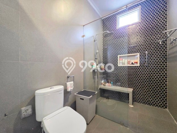 Best Deal Hunian Mewah Ideal dan Luas di BSD, Tangerang Selatan Best Deal Hunian Mewah Ideal dan Luas di BSD, Tangerang Selatan