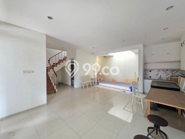 Dijual Rumah Premium dengan Fasilitas Sekitar Komplit di Ciputat, Tangerang Selatan Dijual Rumah Premium dengan Fasilitas Sekitar Komplit di Ciputat, Tangerang Selatan