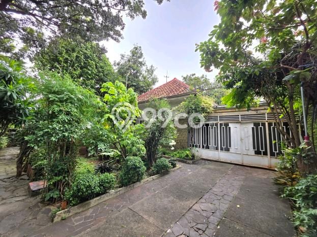 Dijual Rumah Premium dengan Fasilitas Sekitar Lengkap di Menteng, Jakarta Pusat Dijual Rumah Premium dengan Fasilitas Sekitar Lengkap di Menteng, Jakarta Pusat