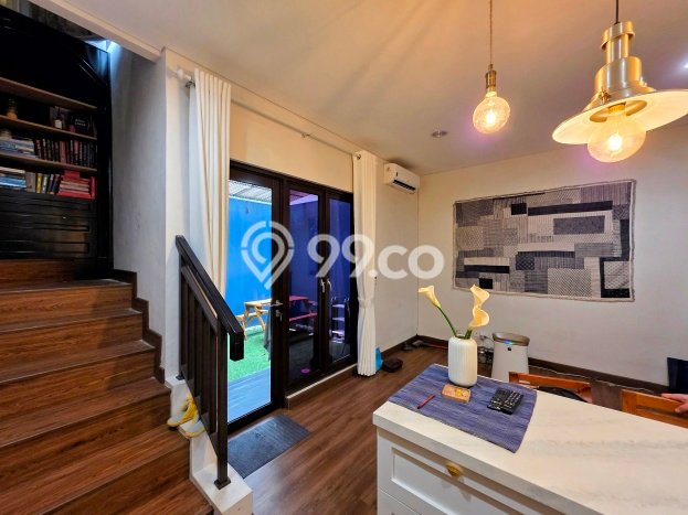 Rumah Modern Cantik 2 KT Bisa Langsung Pindah di BSD Rumah Modern Cantik 2 KT Bisa Langsung Pindah di BSD
