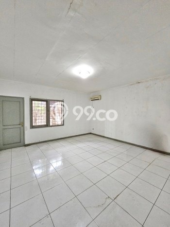 Hunian Elit LB 350m2 Siap Pakai Desain Elegan di Pondok Indah, Jakarta Selatan Hunian Elit LB 350m2 Siap Pakai Desain Elegan di Pondok Indah, Jakarta Selatan