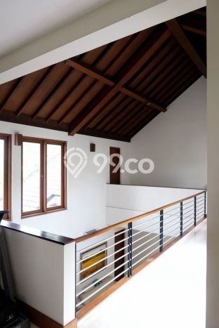 Disewakan Rumah Konsep Minimalis di Cipete Jakarta Selatan dengan 5 Kamar Disewakan Rumah Konsep Minimalis di Cipete Jakarta Selatan dengan 5 Kamar