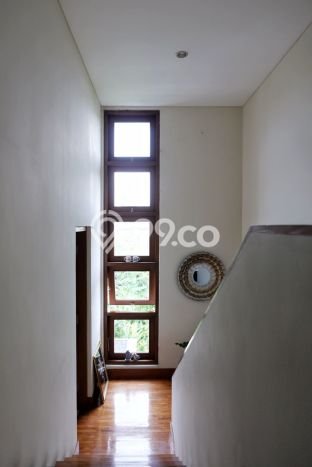 Disewakan Rumah Konsep Minimalis di Cipete Jakarta Selatan dengan 5 Kamar Disewakan Rumah Konsep Minimalis di Cipete Jakarta Selatan dengan 5 Kamar