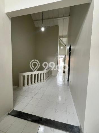 Jarang Ada! Rumah Kontrakan 6 Kamar Nyaman Siap Huni Pondok Kelapa Jarang Ada! Rumah Kontrakan 6 Kamar Nyaman Siap Huni Pondok Kelapa