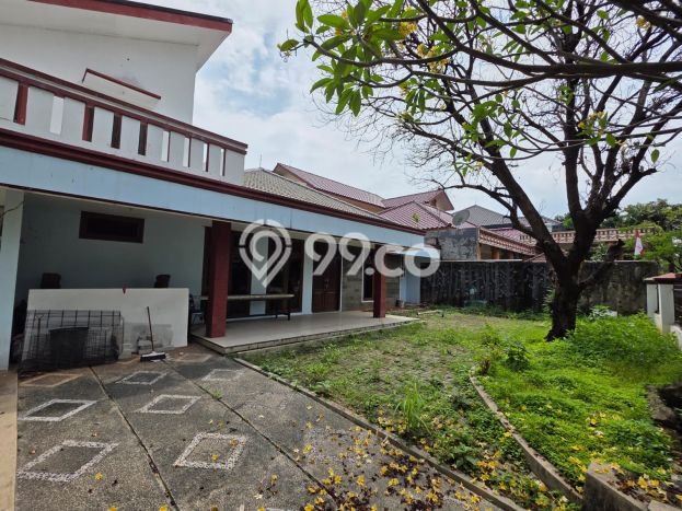 For Sale! Premium House LT 770m2 Desain Elegan di Pondok Kelapa For Sale! Premium House LT 770m2 Desain Elegan di Pondok Kelapa