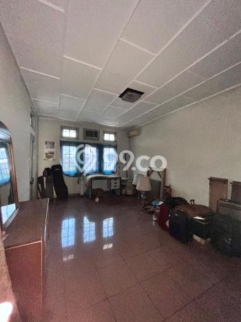 Rumah Elit LB 350m2 Siap Huni Desain Elegan di Pondok Kelapa, Jakarta Timur Rumah Elit LB 350m2 Siap Huni Desain Elegan di Pondok Kelapa, Jakarta Timur
