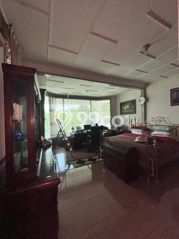 Rumah Elit LB 350m2 Siap Huni Desain Elegan di Pondok Kelapa, Jakarta Timur Rumah Elit LB 350m2 Siap Huni Desain Elegan di Pondok Kelapa, Jakarta Timur