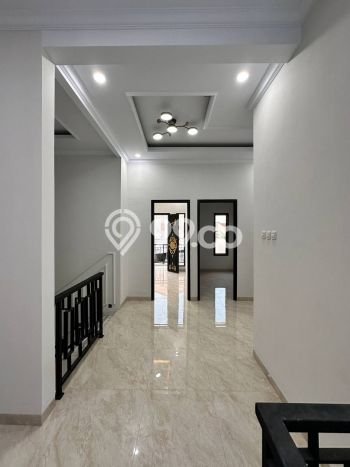 Dijual Rumah Minimalis Bagus Punya 3 KT di Jagakarsa Jakarta Selatan SHM Dijual Rumah Minimalis Bagus Punya 3 KT di Jagakarsa Jakarta Selatan SHM
