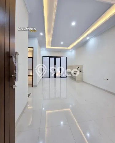 Siap Huni Rumah Mewah 3 Kamar di Jagakarsa Dekat ke Mana Pun Siap Huni Rumah Mewah 3 Kamar di Jagakarsa Dekat ke Mana Pun