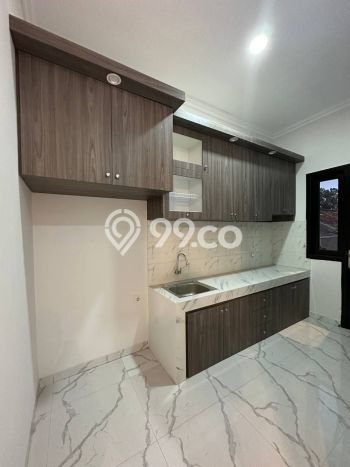 Dijual Cepat Rumah Bagus Siap Huni LB 140m2 di Jagakarsa, Jakarta Selatan Dijual Cepat Rumah Bagus Siap Huni LB 140m2 di Jagakarsa, Jakarta Selatan
