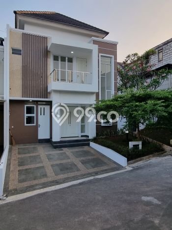 Dijual Rumah Premium dengan Fasilitas Sekitar Komplit di Cilandak, Jakarta Selatan Dijual Rumah Premium dengan Fasilitas Sekitar Komplit di Cilandak, Jakarta Selatan