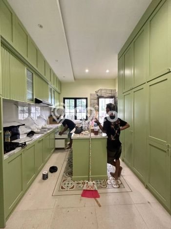 Siap Huni Rumah Mewah 4 Kamar di Jagakarsa Dekat ke Mana Pun Siap Huni Rumah Mewah 4 Kamar di Jagakarsa Dekat ke Mana Pun