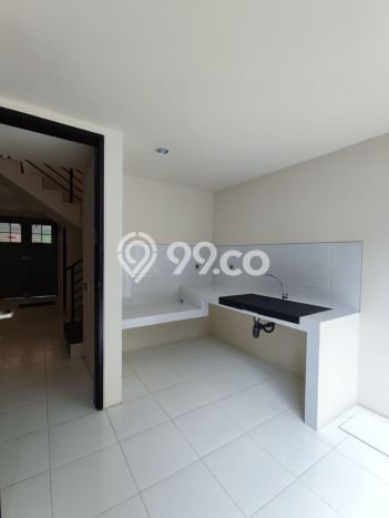 Siap Huni Rumah Mewah 3 Kamar di Cilandak Dekat ke Mana Pun Siap Huni Rumah Mewah 3 Kamar di Cilandak Dekat ke Mana Pun