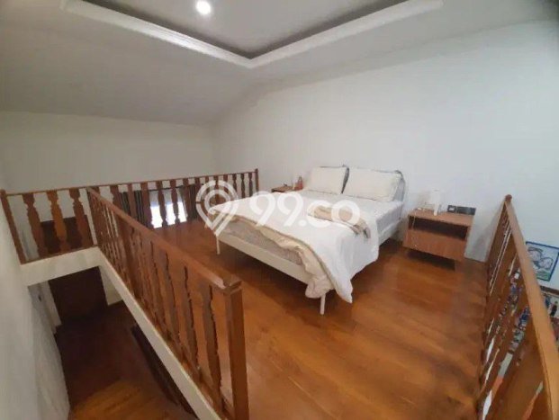 Ready to Use! Premium House LT 430m2 Desain Modern di Kemang Ready to Use! Premium House LT 430m2 Desain Modern di Kemang