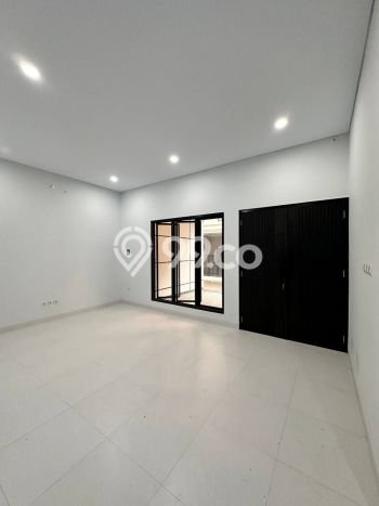 Jual Rumah Minimalis Bagus Punya 3 KT di Jagakarsa Jakarta Selatan SHM Jual Rumah Minimalis Bagus Punya 3 KT di Jagakarsa Jakarta Selatan SHM
