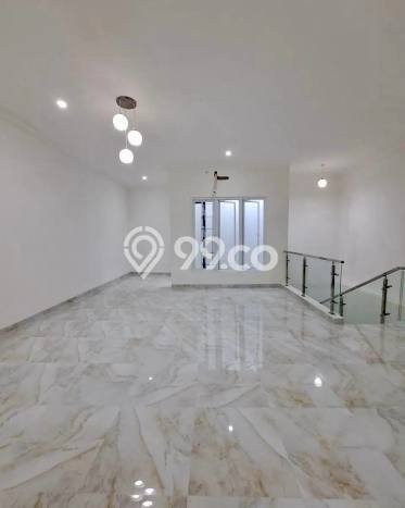 Rumah Modern Minimalis 3 KT Siap Huni di Jagakarsa Rumah Modern Minimalis 3 KT Siap Huni di Jagakarsa