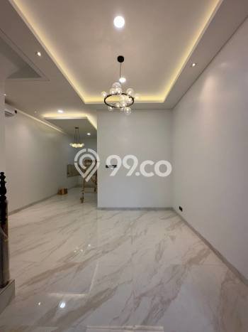 Dijual Rumah Strategis Bagus Punya 3 KT di Jagakarsa Jakarta Selatan SHM Dijual Rumah Strategis Bagus Punya 3 KT di Jagakarsa Jakarta Selatan SHM
