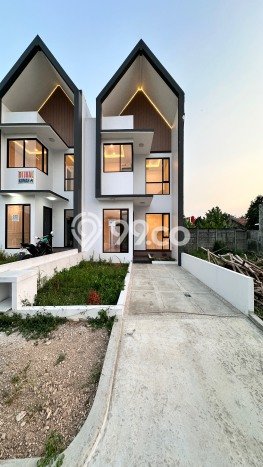 For Sale Rumah 3 Kamar Lokasi Strategis Nyaman dan Strategis di Jagakarsa For Sale Rumah 3 Kamar Lokasi Strategis Nyaman dan Strategis di Jagakarsa