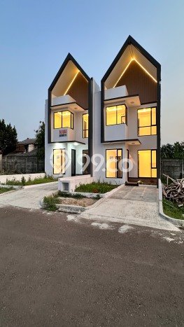 Rumah Modern Minimalis 3 Kamar Siap Huni di Jagakarsa Rumah Modern Minimalis 3 Kamar Siap Huni di Jagakarsa