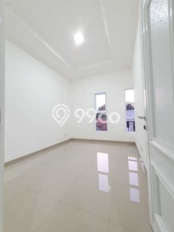 Dijual Rumah Strategis Bagus Punya 3 KT di Jagakarsa Jakarta Selatan SHM Dijual Rumah Strategis Bagus Punya 3 KT di Jagakarsa Jakarta Selatan SHM