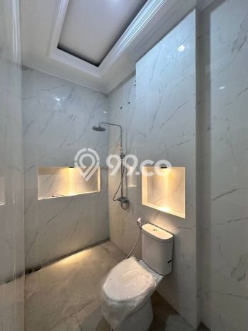 Rumah Modern Cantik 3 KT Siap Huni di Jagakarsa Rumah Modern Cantik 3 KT Siap Huni di Jagakarsa