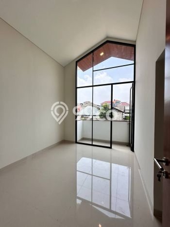 Rumah Modern Cantik 3 Kamar Siap Huni di Jagakarsa Rumah Modern Cantik 3 Kamar Siap Huni di Jagakarsa