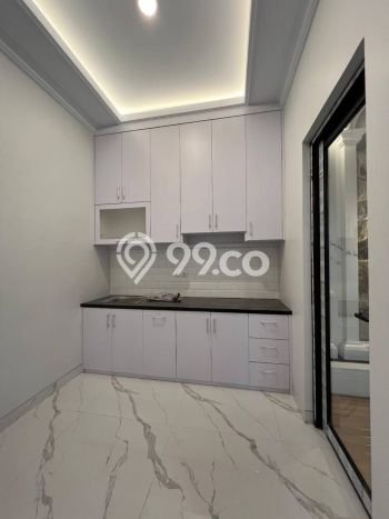 Dijual Cepat Rumah Favorit Siap Huni LB 180m2 di Jagakarsa, Jakarta Selatan Dijual Cepat Rumah Favorit Siap Huni LB 180m2 di Jagakarsa, Jakarta Selatan