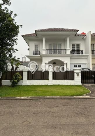 Rumah Elit LB 225m2 Siap Huni Desain Elegan di Cibubur, Jakarta Timur Rumah Elit LB 225m2 Siap Huni Desain Elegan di Cibubur, Jakarta Timur