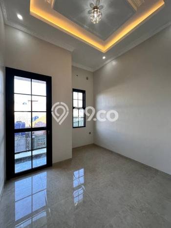 Jual Rumah Bagus Siap Huni LB 100m2 di Jagakarsa, Jakarta Selatan Jual Rumah Bagus Siap Huni LB 100m2 di Jagakarsa, Jakarta Selatan