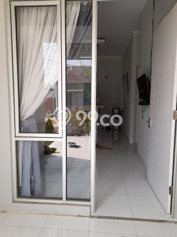 Disewakan! Rumah 2 Kamar Tidur &
1 Kamar Mandi di Bekasi, Bekasi Disewakan! Rumah 2 Kamar Tidur &
1 Kamar Mandi di Bekasi, Bekasi