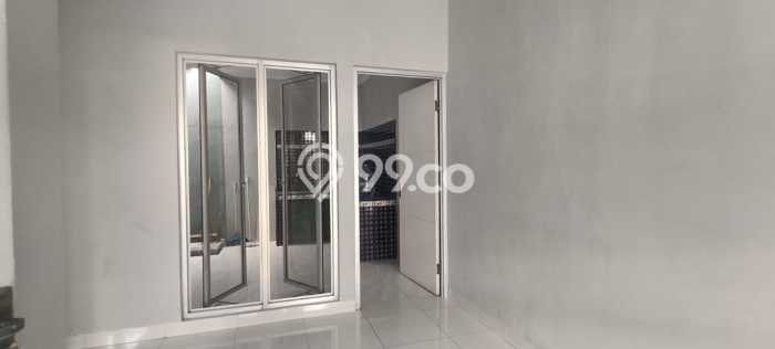 Disewakan! Rumah 1 Kamar Tidur &
1 Kamar Mandi di Bekasi Kota, Bekasi Disewakan! Rumah 1 Kamar Tidur &
1 Kamar Mandi di Bekasi Kota, Bekasi