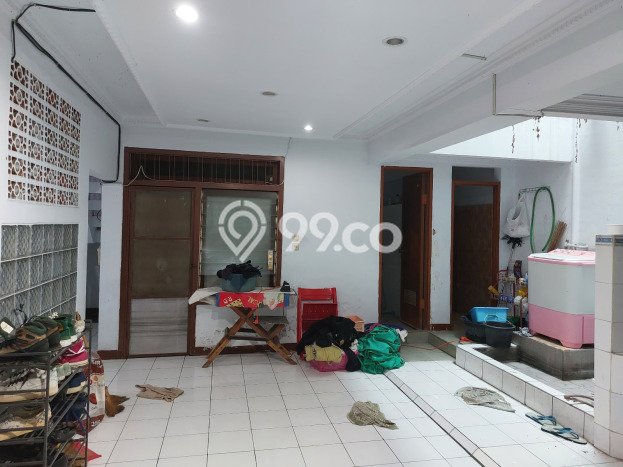 JUAL CEPAT! Rumah Siap Huni Lokasi Premium Pasar Baru, Luas 145m² LB 200m² JUAL CEPAT! Rumah Siap Huni Lokasi Premium Pasar Baru, Luas 145m² LB 200m²