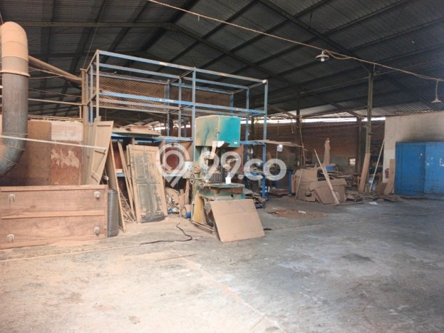 Unit Gudang disewakan di Tugu Semarang dengan LT 3850m2 / LB 3650m2 Unit Gudang disewakan di Tugu Semarang dengan LT 3850m2 / LB 3650m2