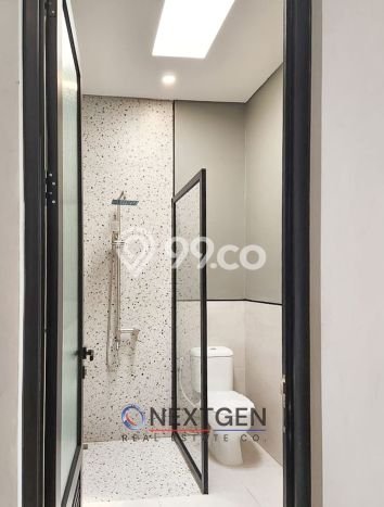 Dijual Rumah Luas Elegan Dengan View Eksklusif di BSD City, Tangerang Dijual Rumah Luas Elegan Dengan View Eksklusif di BSD City, Tangerang