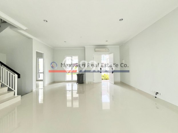 Hunian Elit LB 194m2 Siap Huni Desain Elegan di Gading Serpong, Tangerang Hunian Elit LB 194m2 Siap Huni Desain Elegan di Gading Serpong, Tangerang