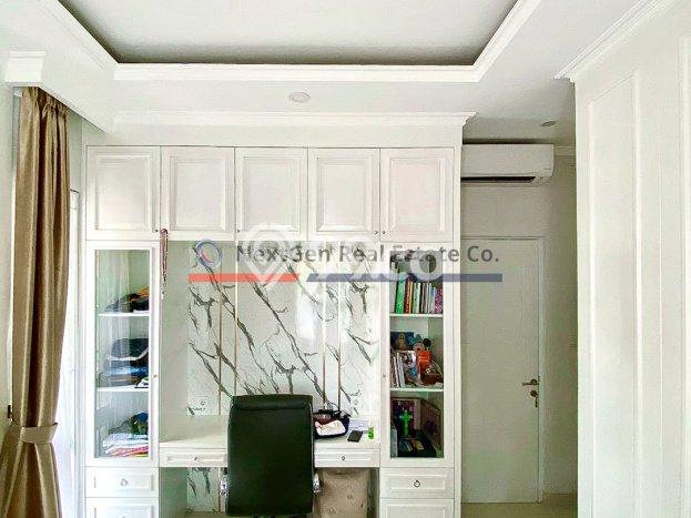 Jual Rumah Luas Elegan Dengan View Cantik di Gading Serpong, Tangerang Jual Rumah Luas Elegan Dengan View Cantik di Gading Serpong, Tangerang