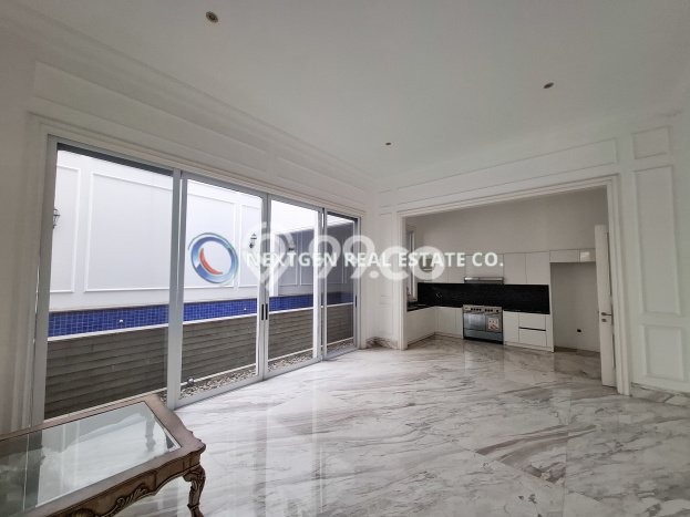 Rumah Elit LB 744m2 Siap Huni Desain Elegan di Gading Serpong, Tangerang Rumah Elit LB 744m2 Siap Huni Desain Elegan di Gading Serpong, Tangerang