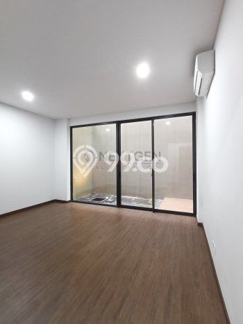 Hunian Mewah LB 485m2 Siap Pakai Desain Elegan di BSD, Tangerang Hunian Mewah LB 485m2 Siap Pakai Desain Elegan di BSD, Tangerang
