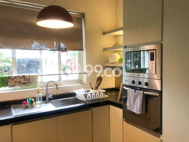 Rumah Elit LB 200m2 Siap Pakai Desain Elegan di Alam Sutera, Tangerang Rumah Elit LB 200m2 Siap Pakai Desain Elegan di Alam Sutera, Tangerang