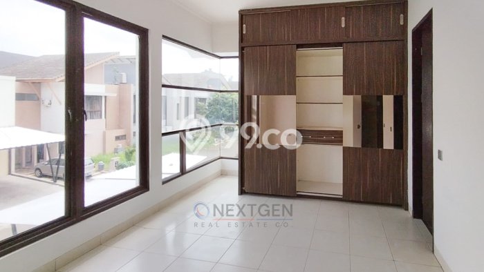Rumah Elit Modern Siap Huni di Gading Serpong Tangerang Rumah Elit Modern Siap Huni di Gading Serpong Tangerang