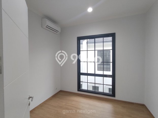 Disewakan Rumah Harga Terjangkau di Alam Sutera Tangerang Punya 5 KT Disewakan Rumah Harga Terjangkau di Alam Sutera Tangerang Punya 5 KT